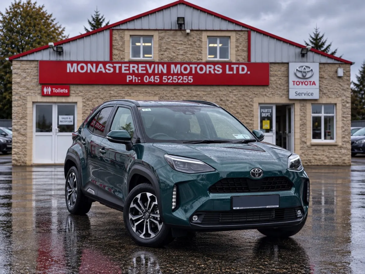 Toyota Yaris Cross *ORIGINAL IRISH CAR*  LUNA SPOR - Image 1