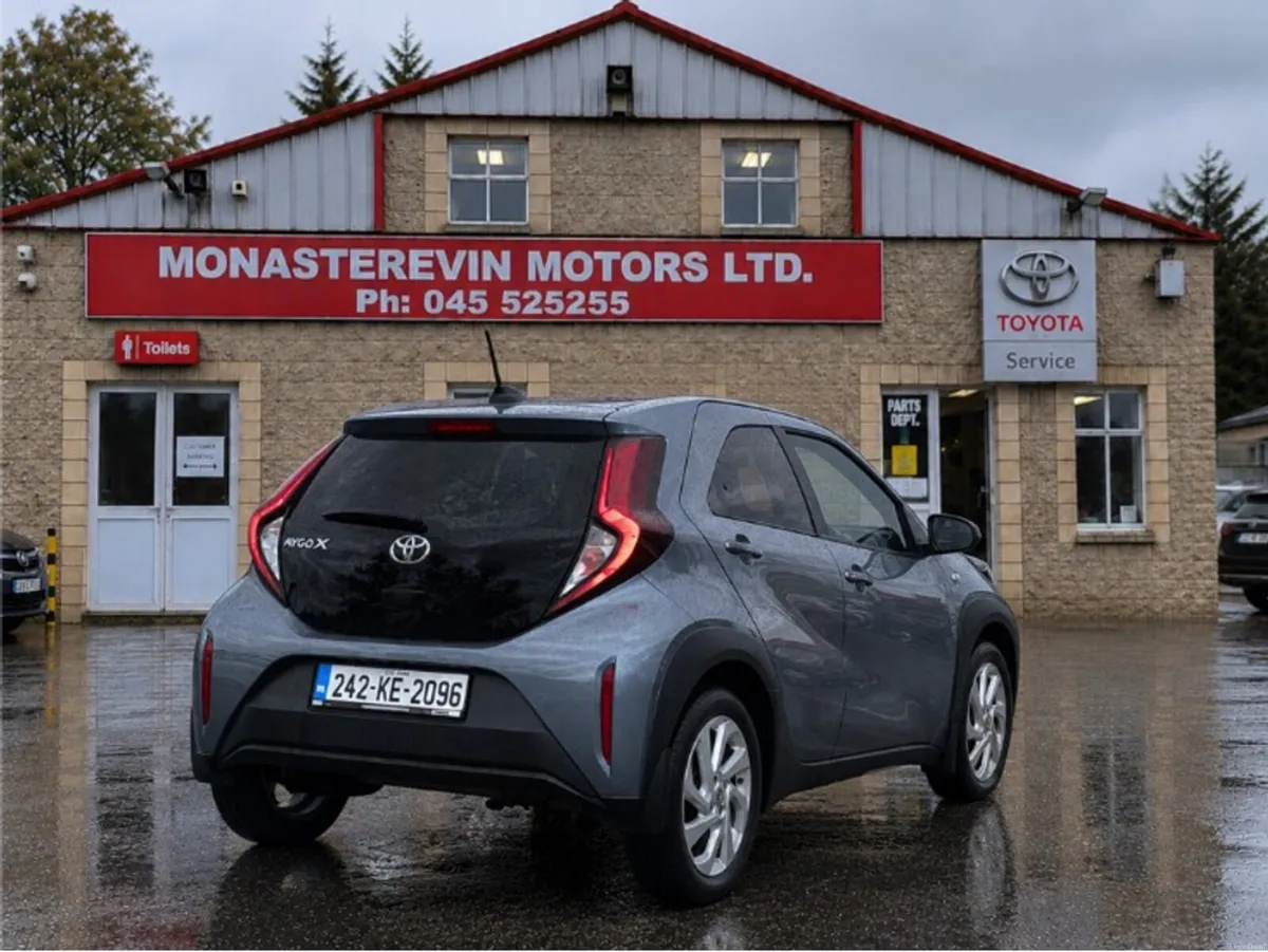 Toyota Aygo X PULSE - Image 2