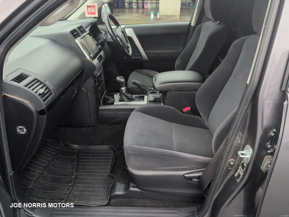 Toyota Land Cruiser LAND CRUISER 2.8 DIESEL LWB CO - Image 2