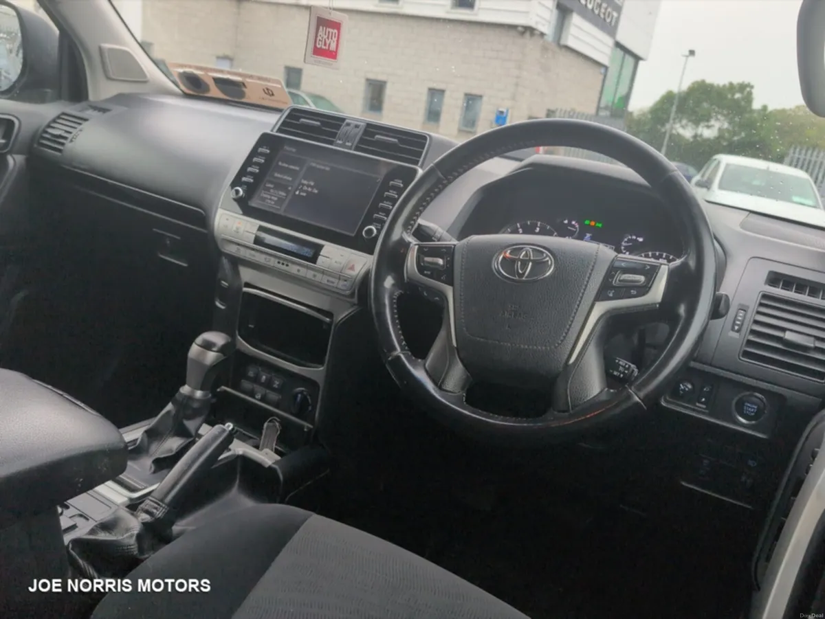 Toyota Land Cruiser LAND CRUISER 2.8 DIESEL LWB CO - Image 6