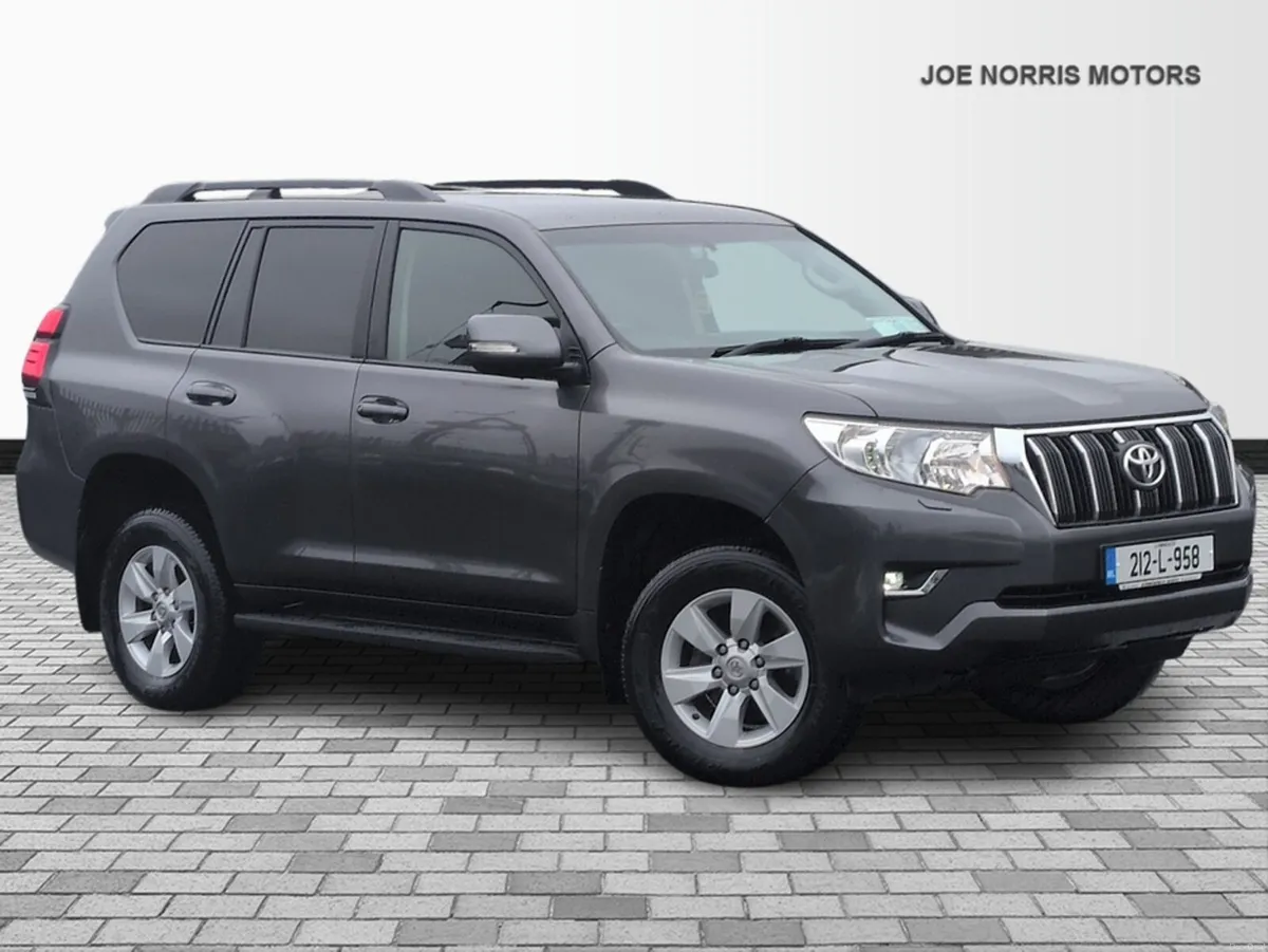 Toyota Land Cruiser LAND CRUISER 2.8 DIESEL LWB CO - Image 1
