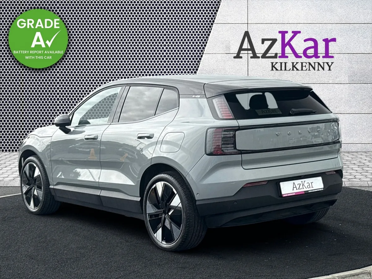 Volvo EX30 2024 SM ER EXTENDED RANGE - ULTRA 69 KW - Image 6