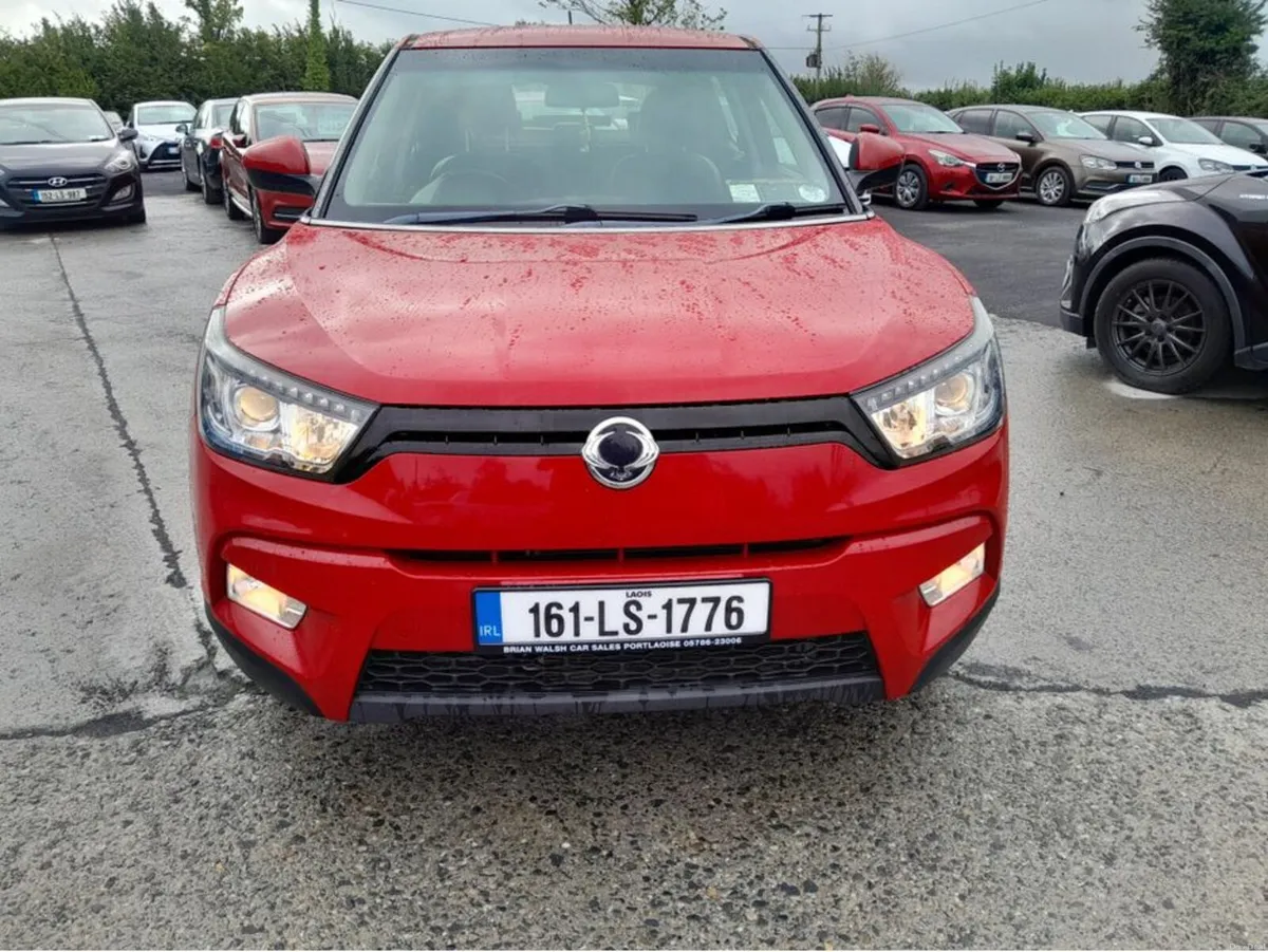 SsangYong Tivoli 1.6 TD EX 5DR - Image 2