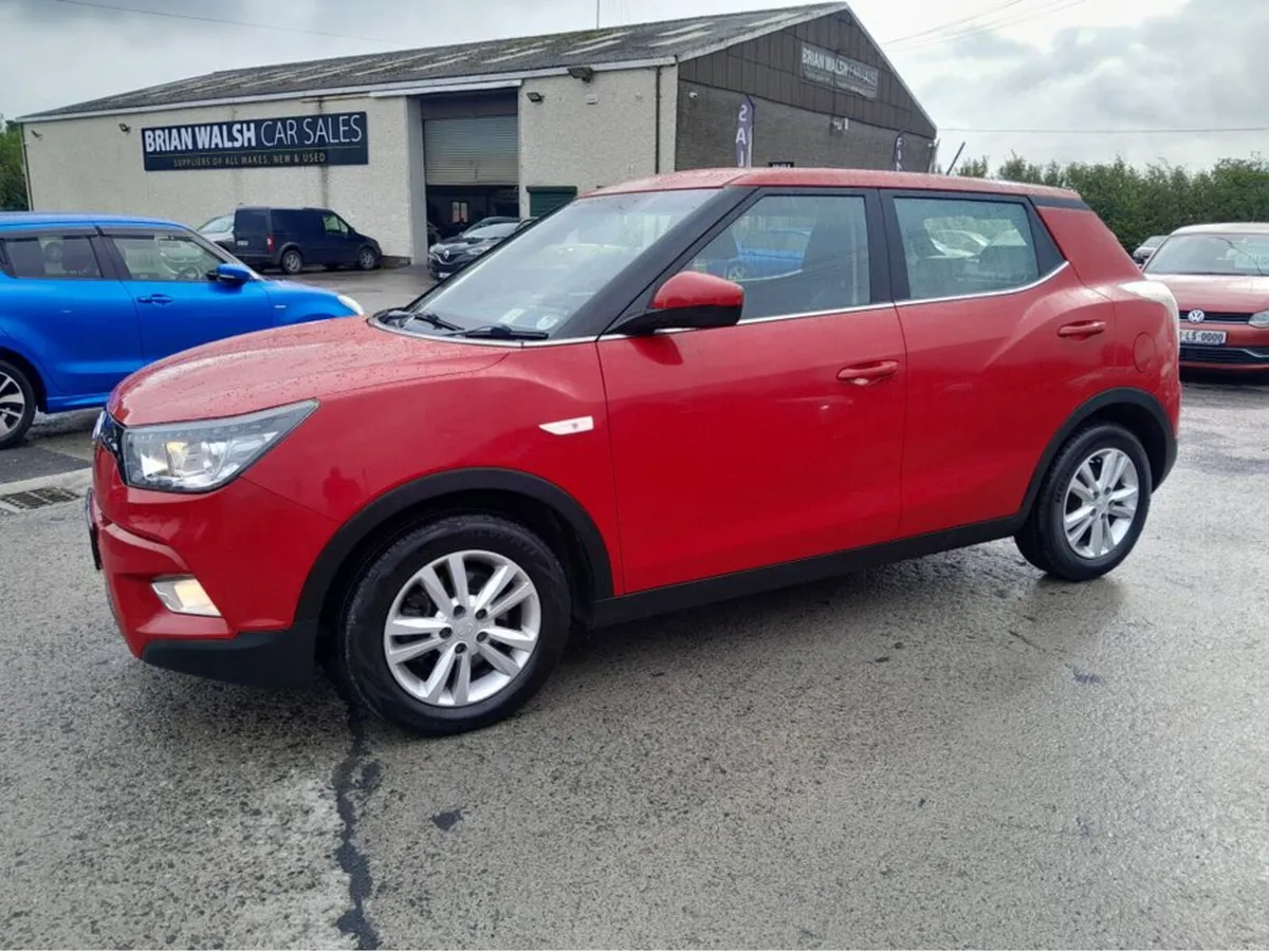 SsangYong Tivoli 1.6 TD EX 5DR - Image 6