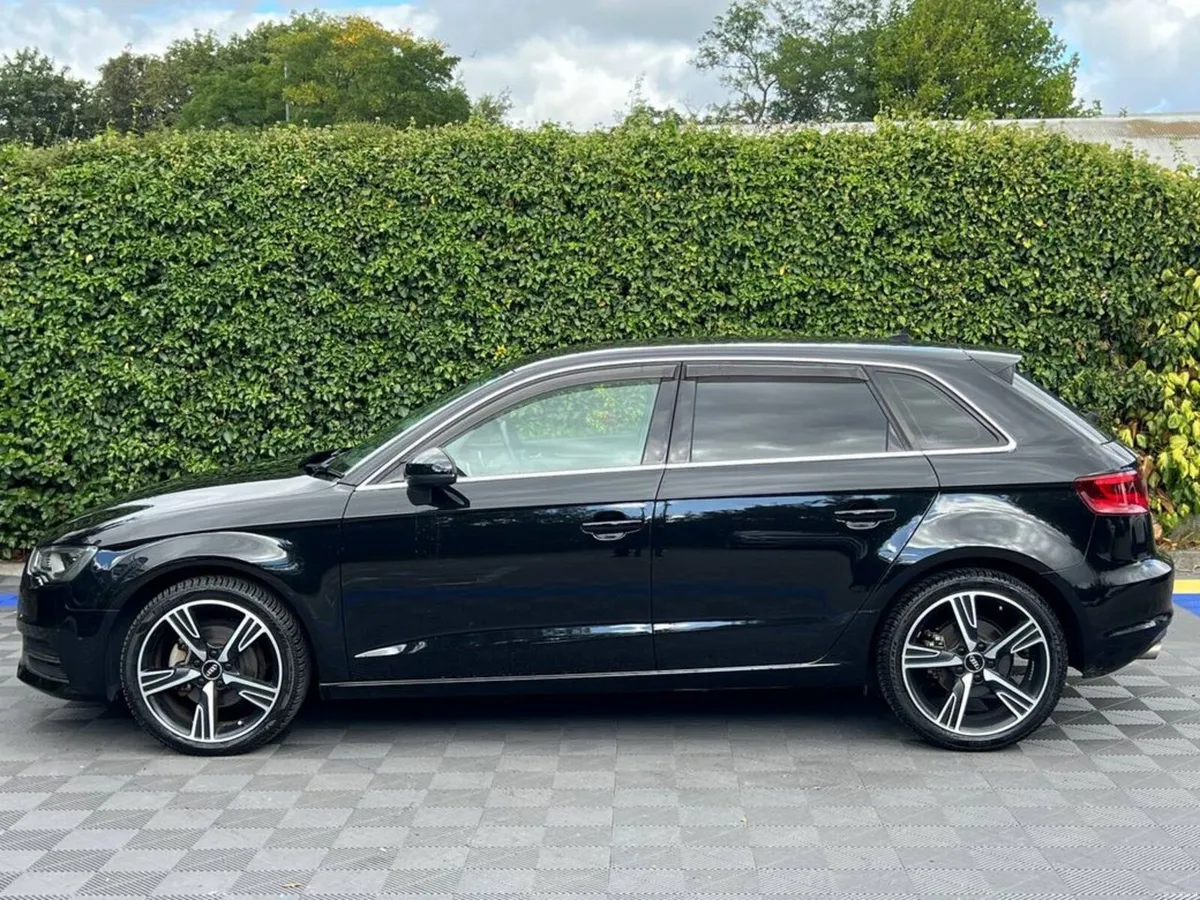 Audi A3 1.4 TFSI AUTO // DUAL ZONE CLIMATE CONTROL - Image 3