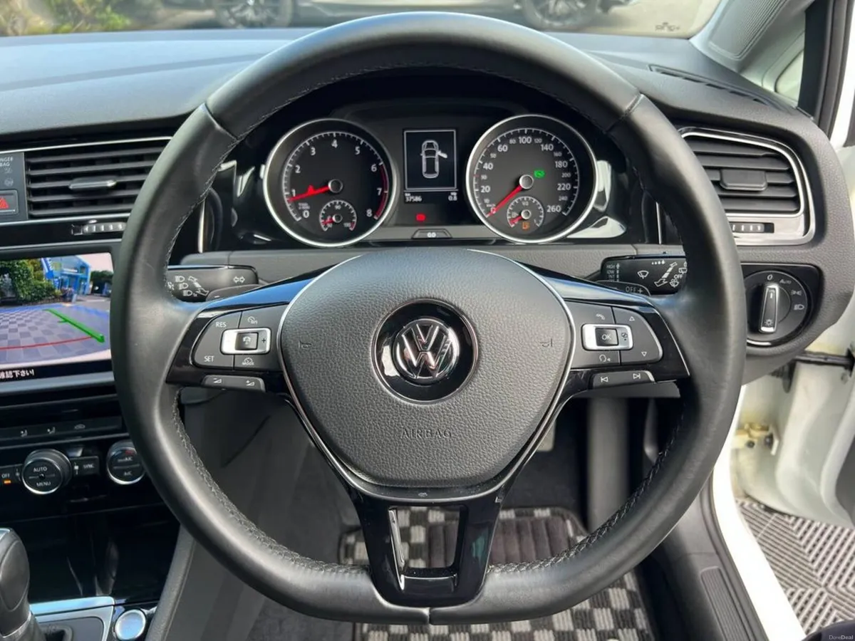 Volkswagen Golf HIGHLINE 1.4 TSI AUTO // APPLE CAR - Image 4