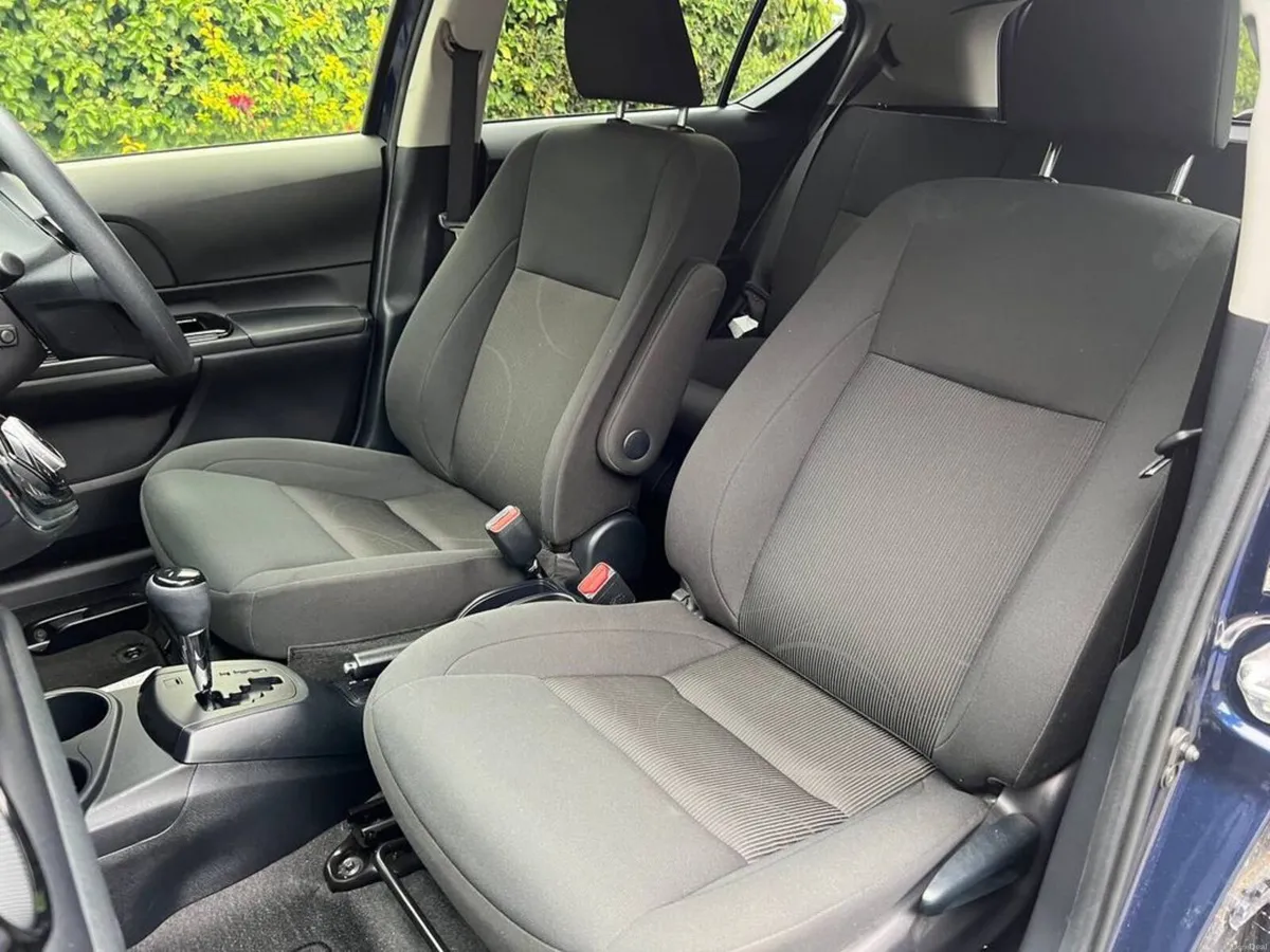 Toyota Aqua 1.5 HYBRID AUTO // FULL SERVICE HISTOR - Image 6