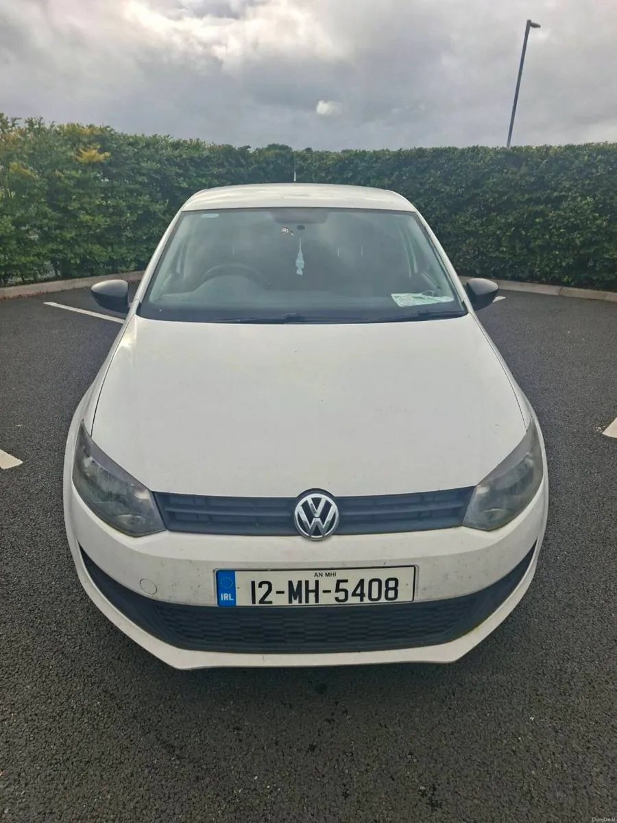 Volkswagon Polo Car - Image 1