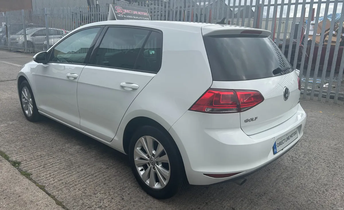 2017 Volkswagen Golf 1.2 Automatic - Image 6