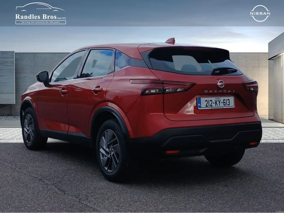 Nissan Qashqai 1.3 PET SV - Image 2
