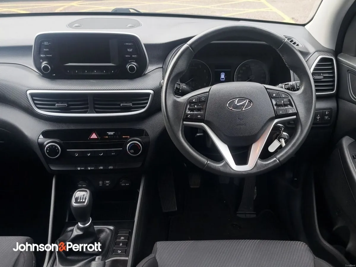 Hyundai Tucson 2WD Comfort Petrol - Image 4
