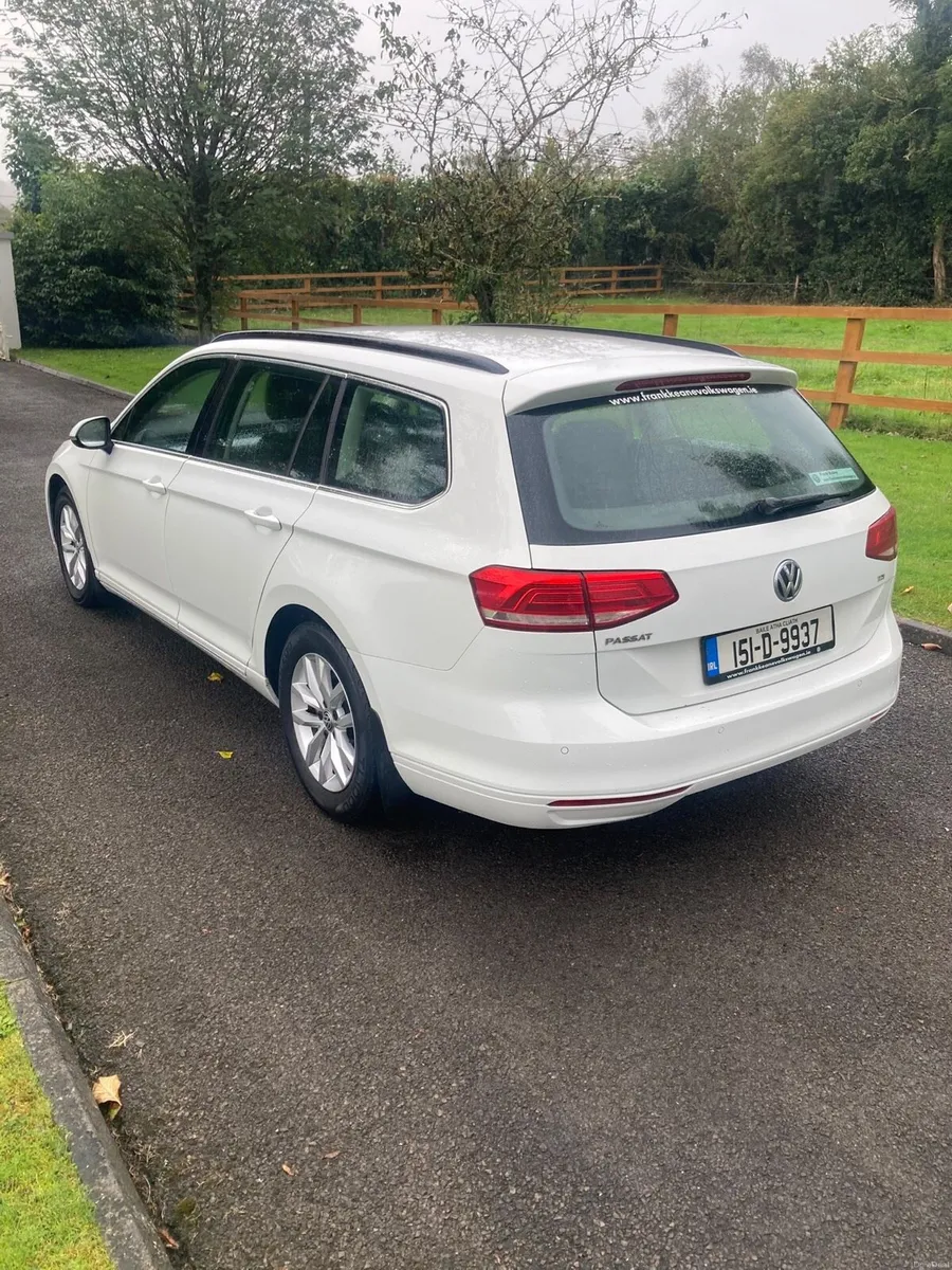 2015 Vw Passat 1.6 TDI Comfortline Estate - Image 4