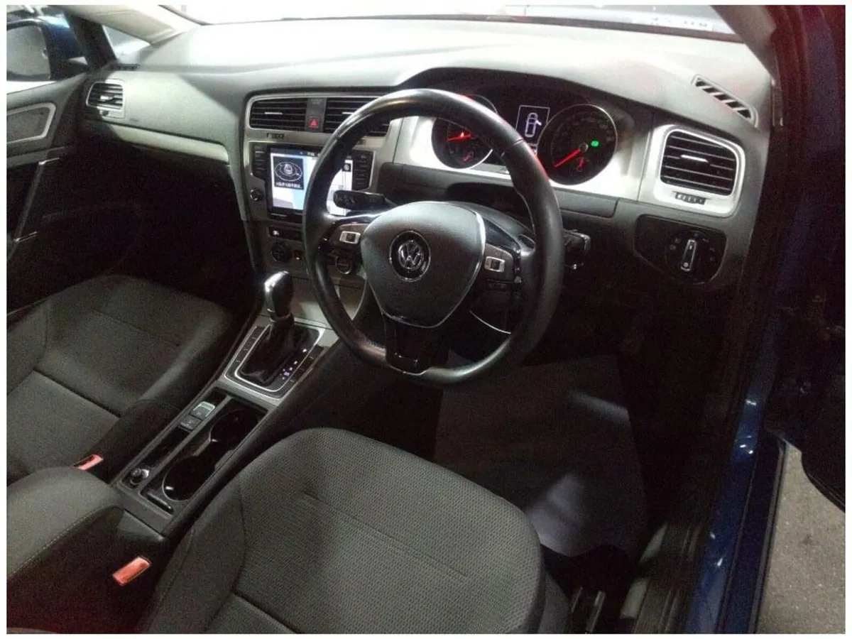 VOLKSWAGEN GOLF 2015, 1.2 TSI 5DR AUTO LOW KM - Image 3