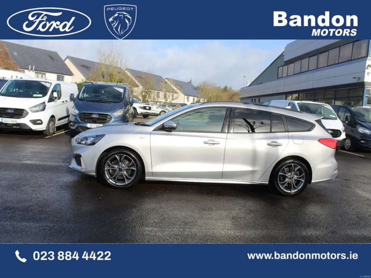 Ford Focus 1.5 TDCi 120PS ST-Line Estate. Price re - Image 3