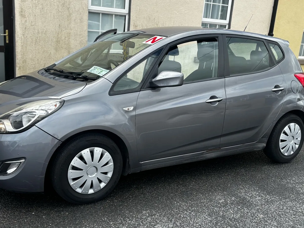 Hyundai ix20 - Image 2