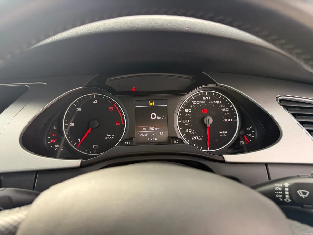 Audi A4 Avant S-Line - Image 5