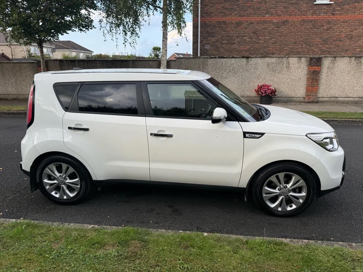 162 Kia Soul 178k kms New NCT 10/27 - Image 5
