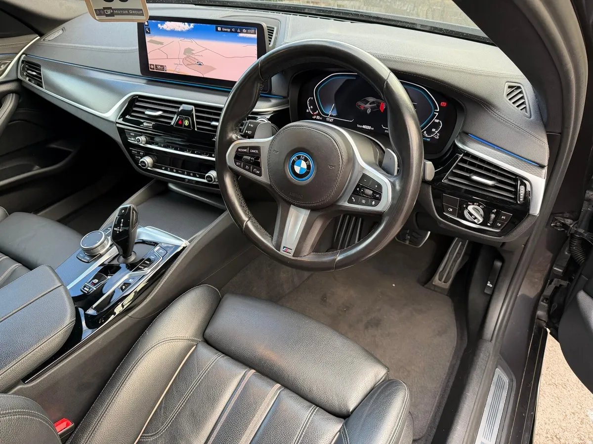 Car - Image 5