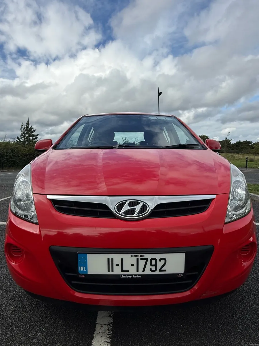 Hyundai i20 - Image 2