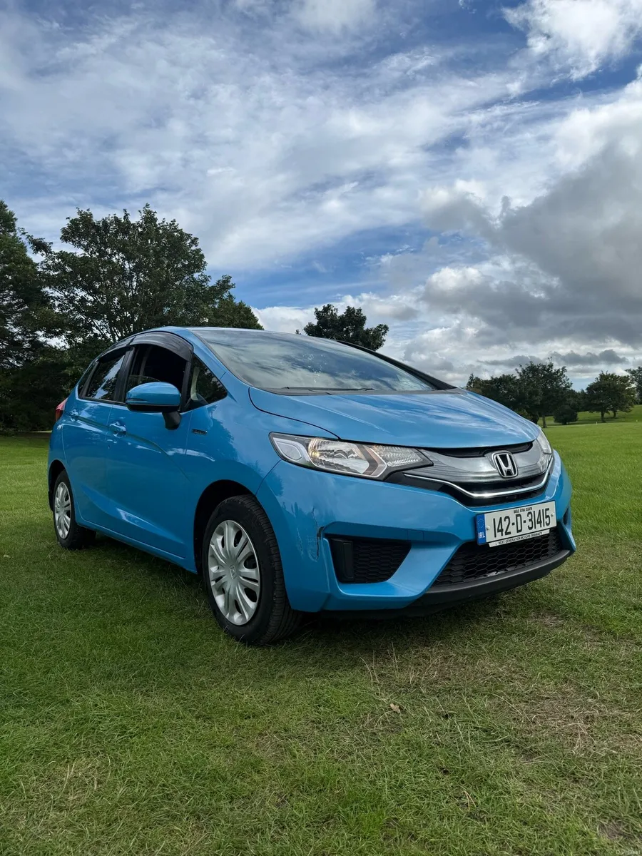 2014 Honda Fit hybrid New Nct 10/27 - Image 1