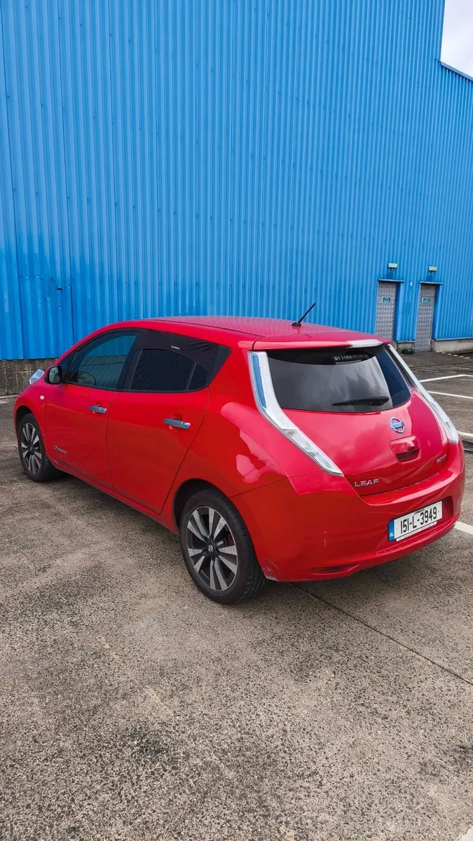 2015 Nissan Leaf Tekna 24kWh – €5,950 ONO - Image 3