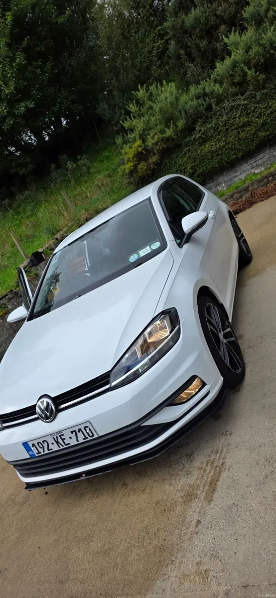 Volkswagen Golf 2019 - Image 1