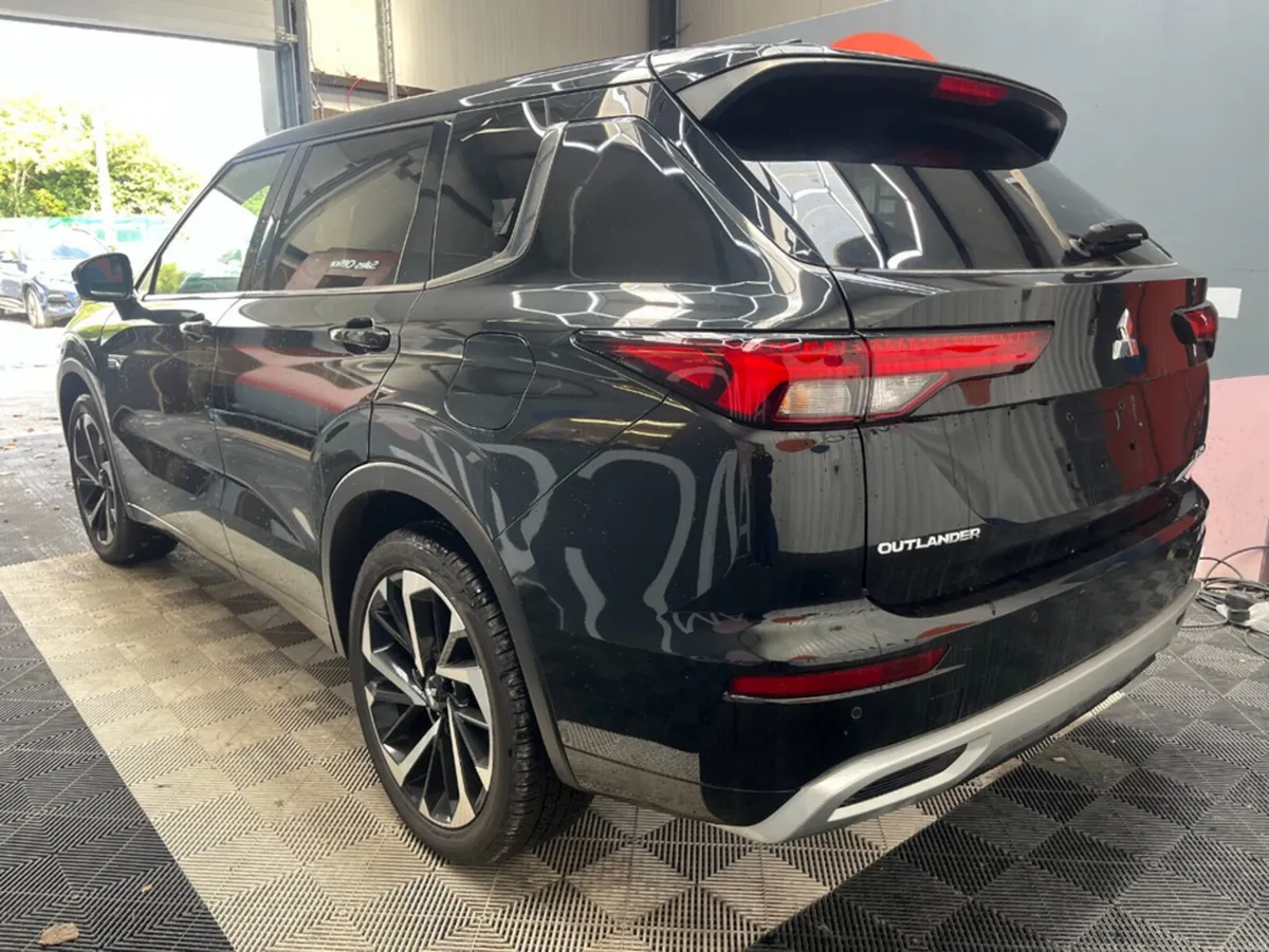 Mitsubishi Outlander 2024 MITSUBISHI OUTLANDER  PH - Image 5