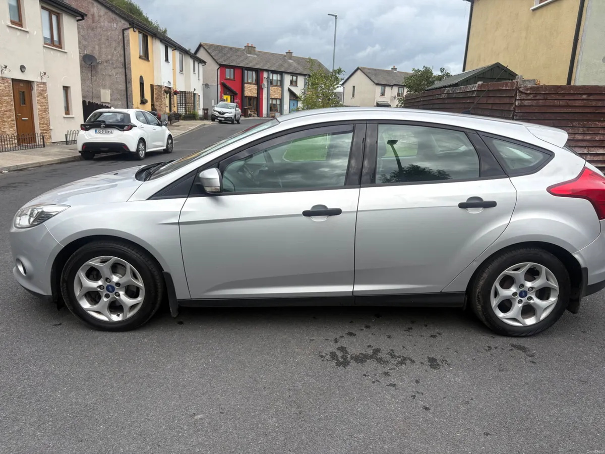 Ford Focus 2013 - Image 4