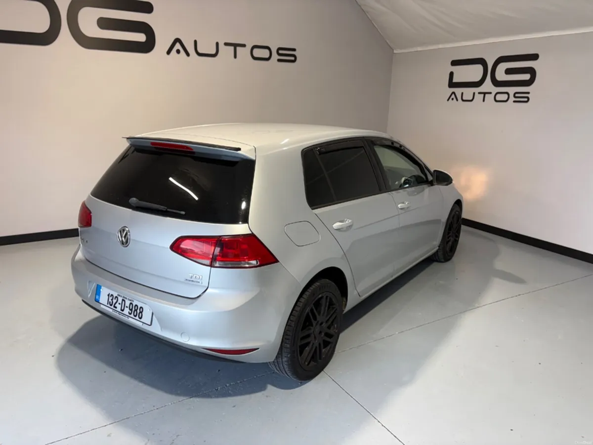 Volkswagen Golf TRENDLINE 1.6 TDI MANUAL 5SPEED 90 - Image 4