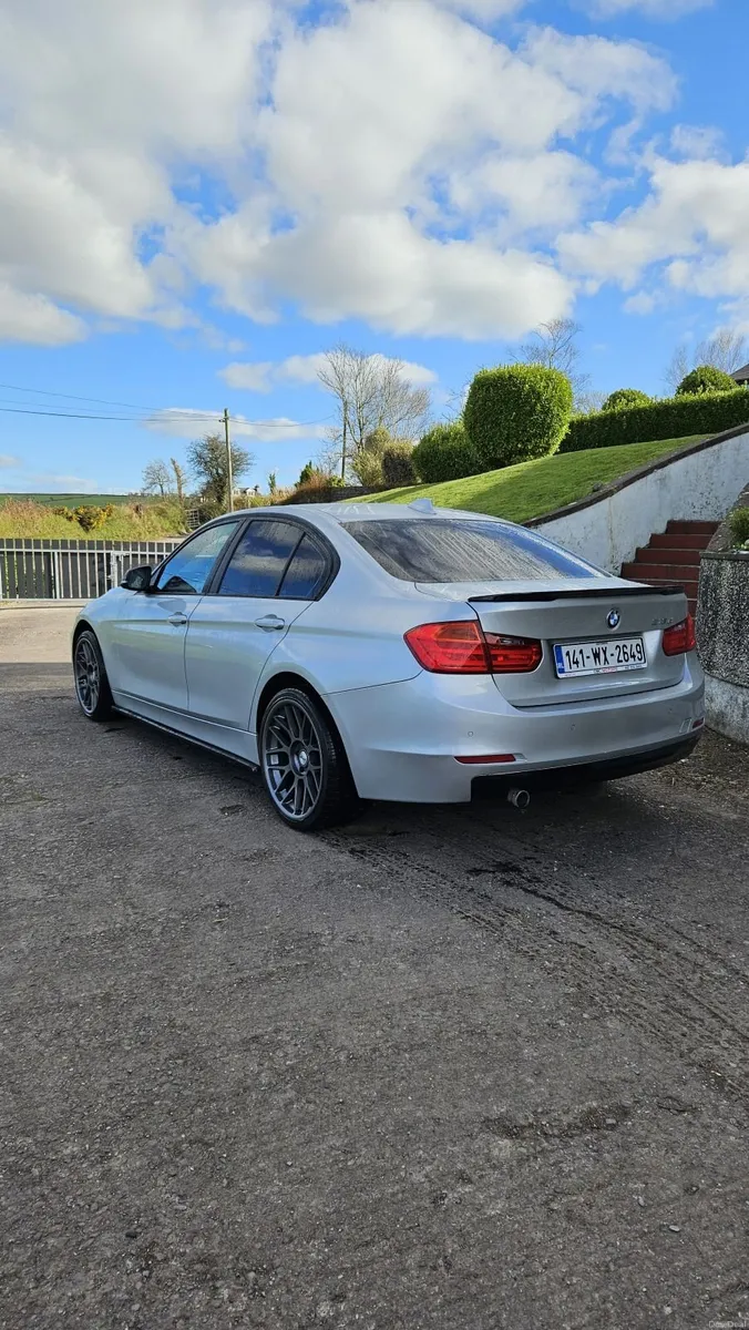 BMW 3-Series 2014 - Image 3