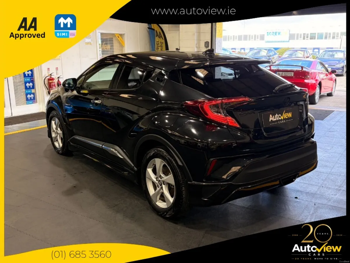 Toyota C-HR 1.8 Self-Charging Hybrid. AA APPROVED - Image 6