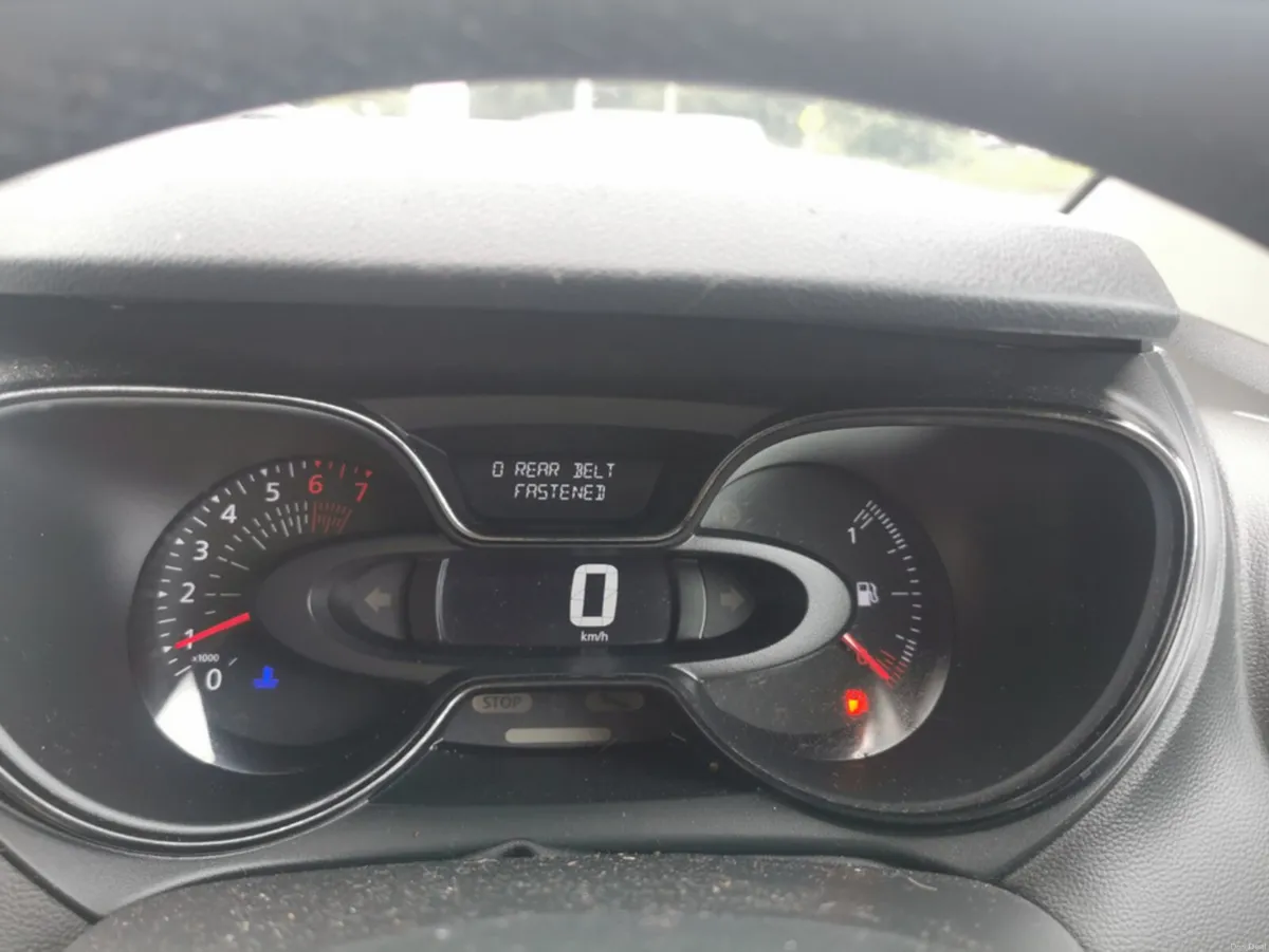 Renault Captur DYNAMIQUE NAV TCE 90 P 4DR - Image 4