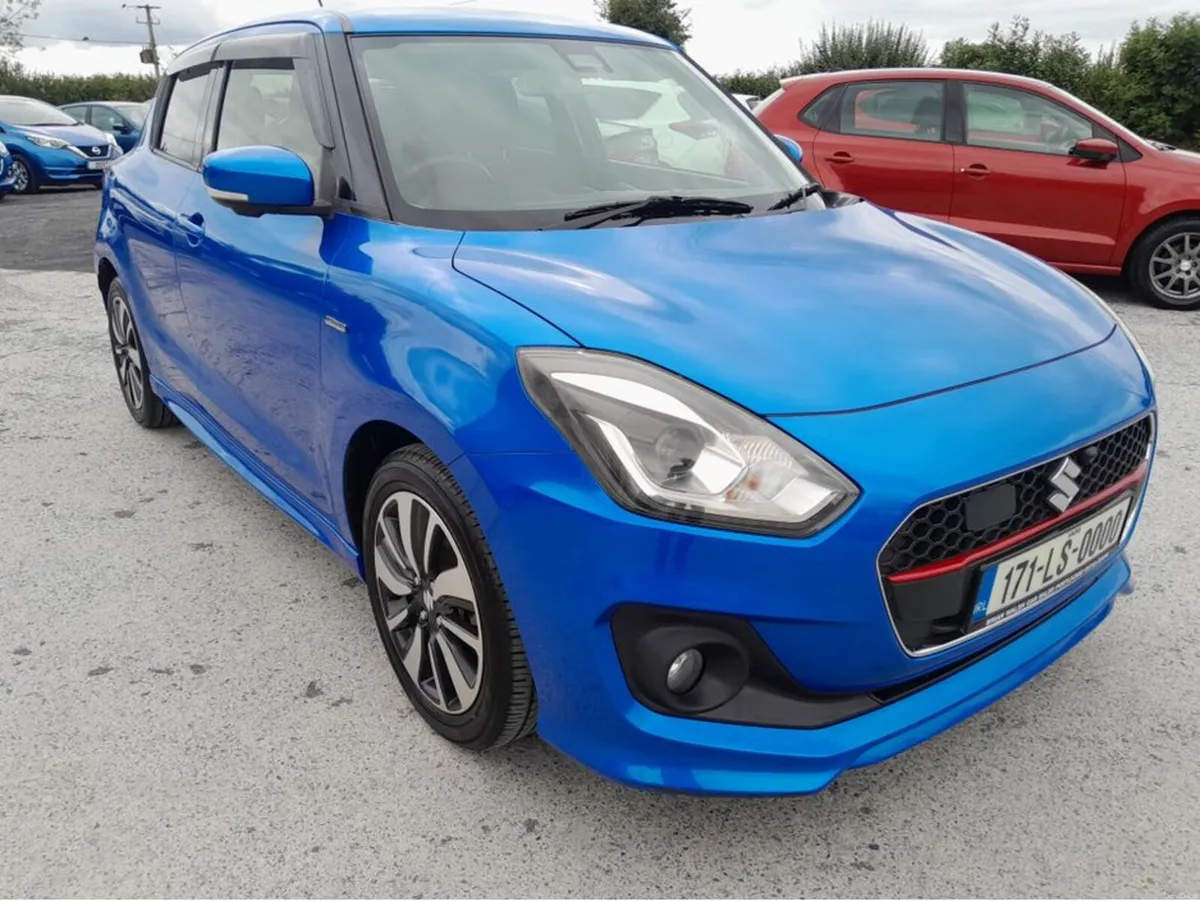 Suzuki Swift HYBRID RS - Image 2
