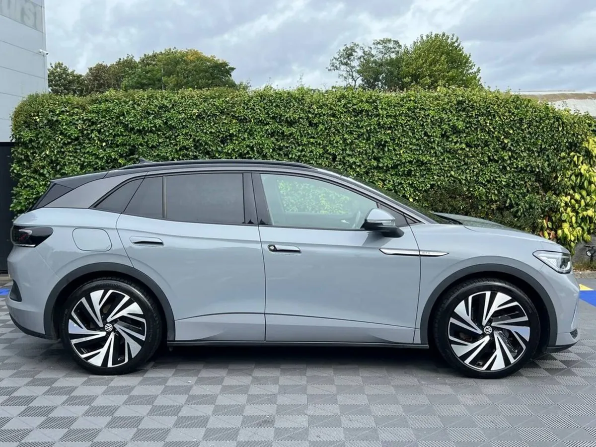 Volkswagen ID.4 GTX 77KWH // 300 BHP // GTX LEATHE - Image 2