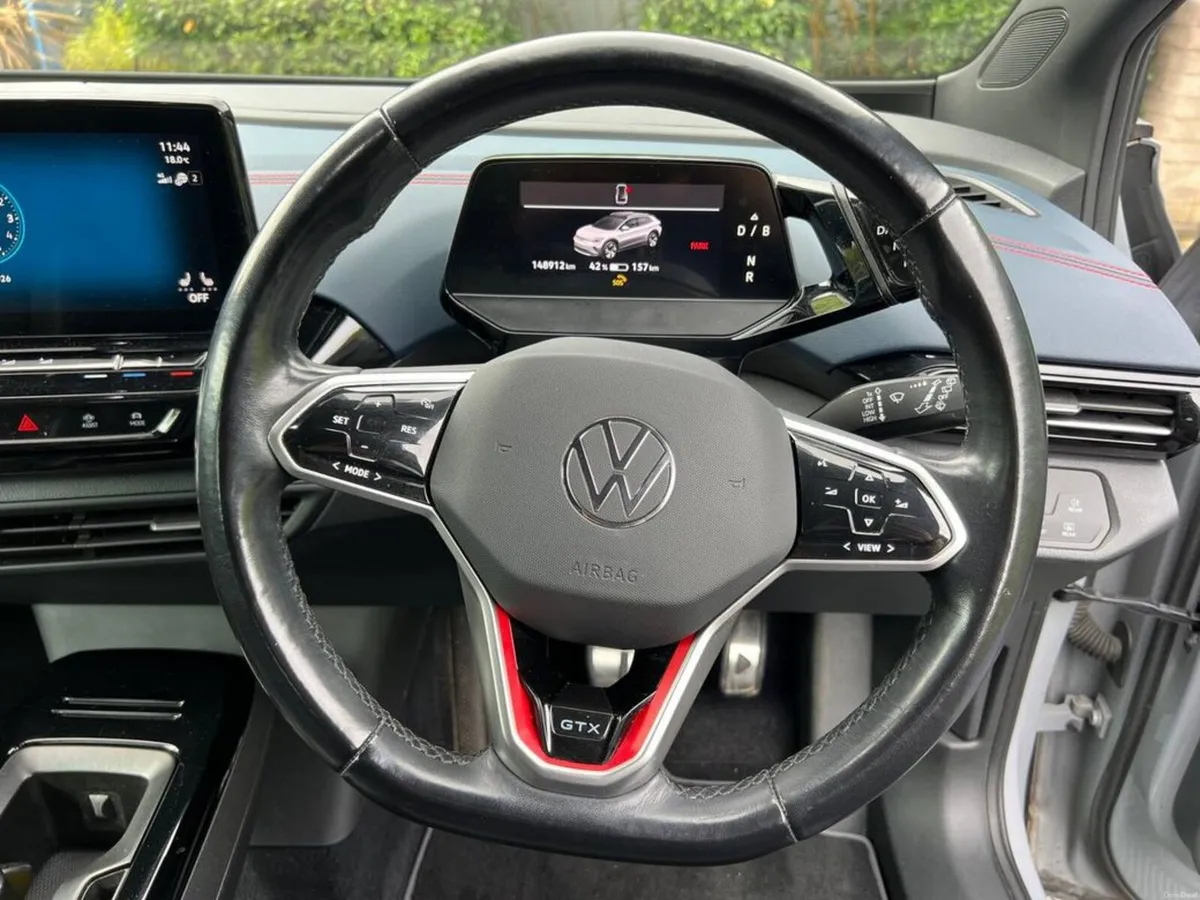 Volkswagen ID.4 GTX 77KWH // 300 BHP // GTX LEATHE - Image 4
