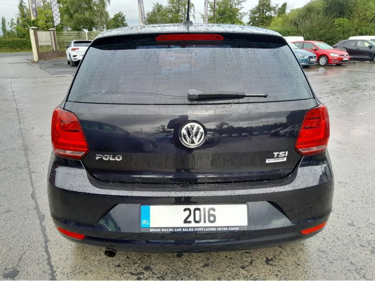 Volkswagen Polo Premium Edition - Image 6