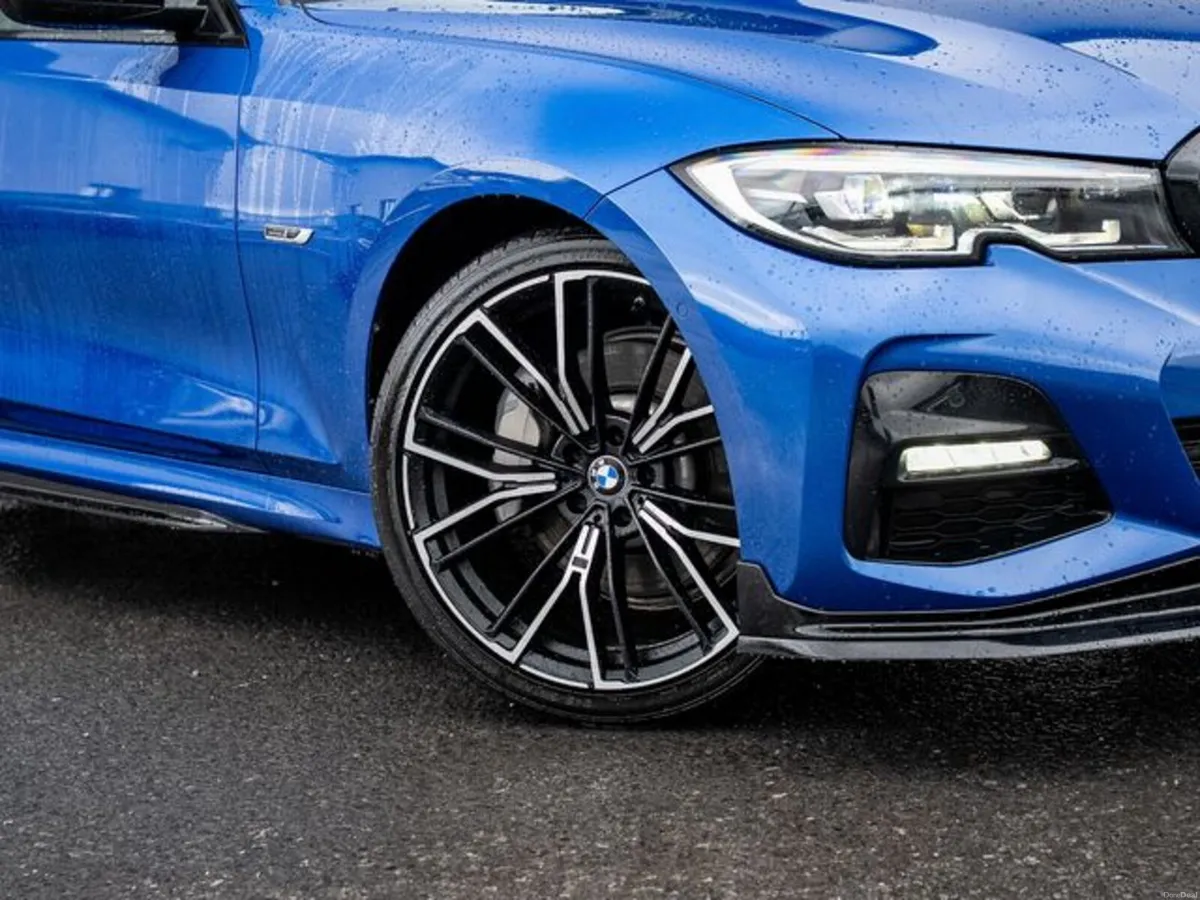 BMW 3-Series 330E M SPORT - Image 2