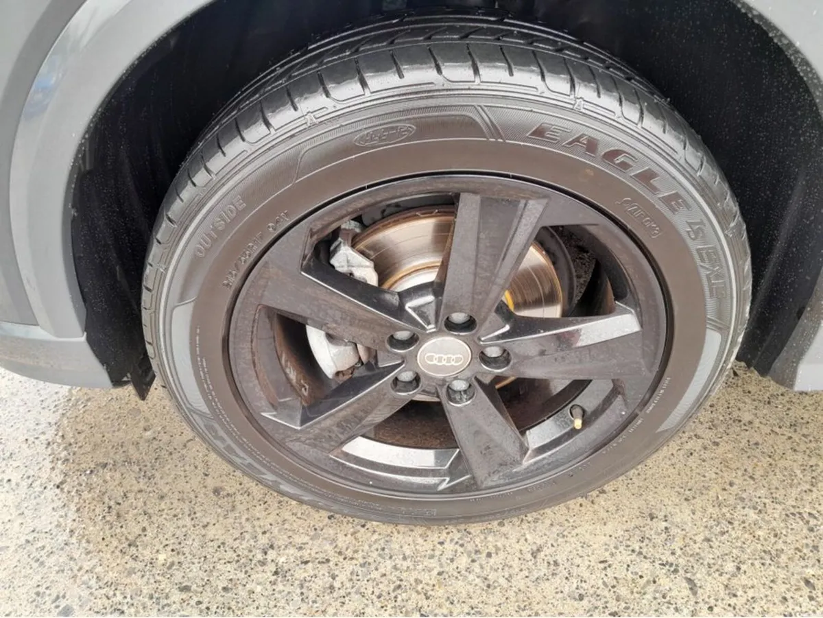 Audi Q2 192 Hashtag Contrast Limited - Image 5