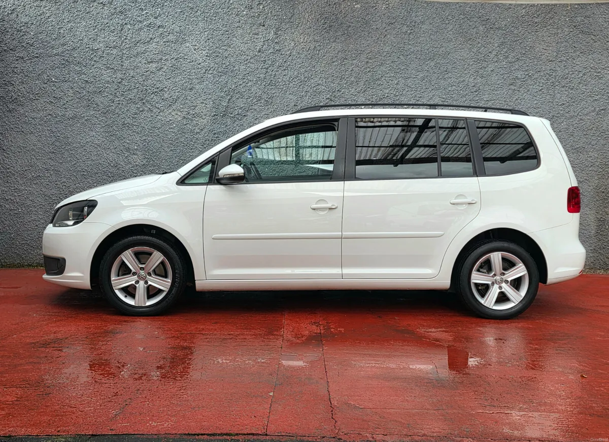2014 Volkswagen Touran 1.4 Auto dsg ~ immaculate - Image 5