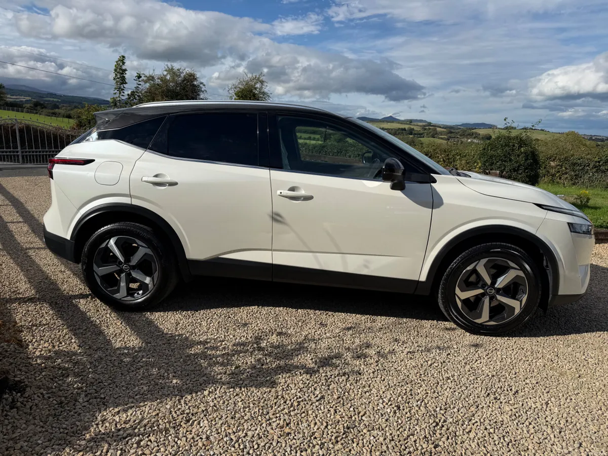 Nissan Qashqai 1.3 Hybrid 2021 - Image 4