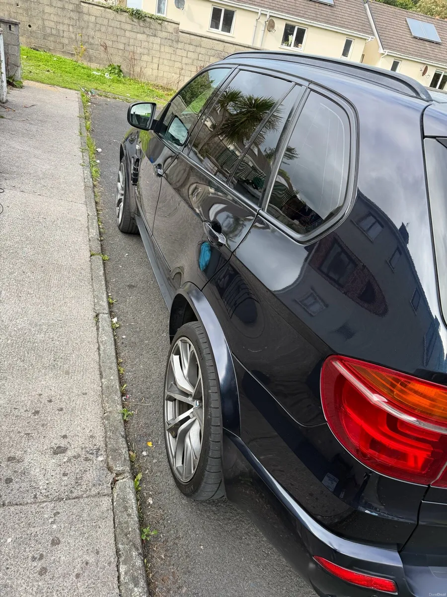 BMW X5 7 seater - Image 6