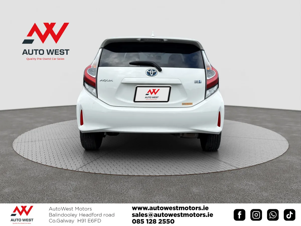 2019 Toyota Aqua Self Charging Hybrid Automatic - Image 5