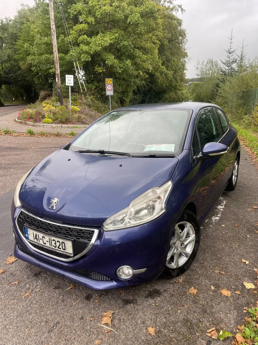 Peugeot 208 2014 - Image 1