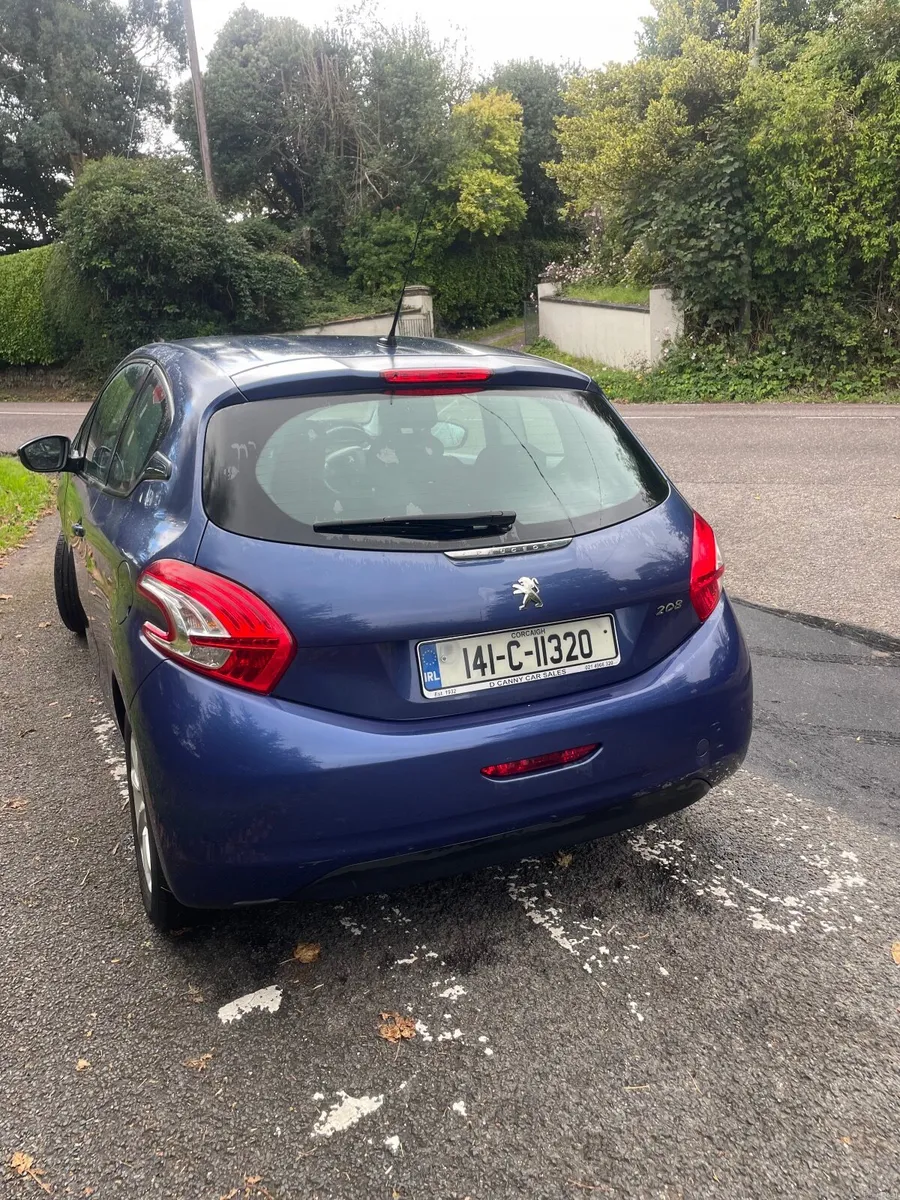 Peugeot 208 2014 - Image 5