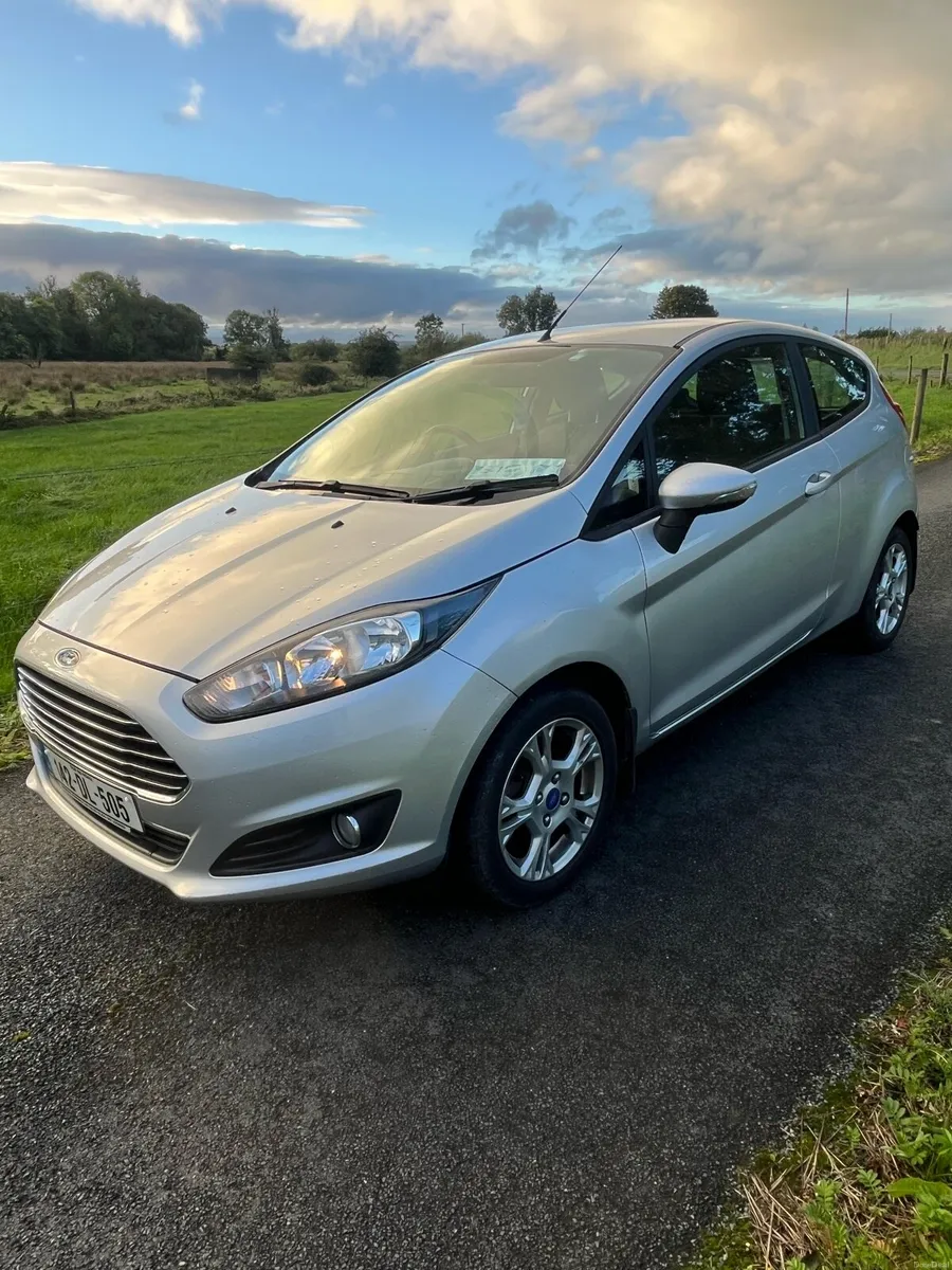 Ford fiesta - Image 5