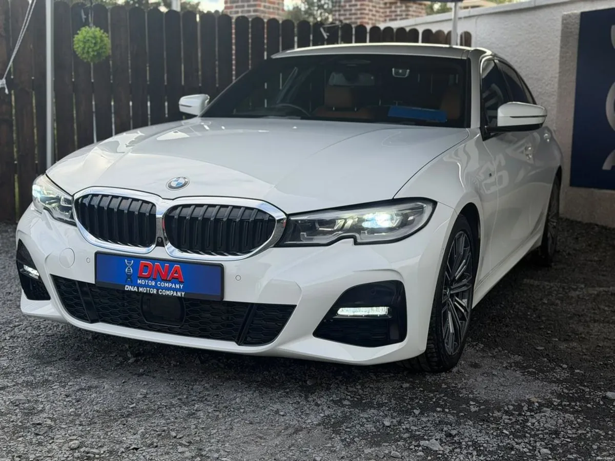 BMW 3-Series 320D MSPORT - COGNAC LEATHER - XDRIVE - Image 3
