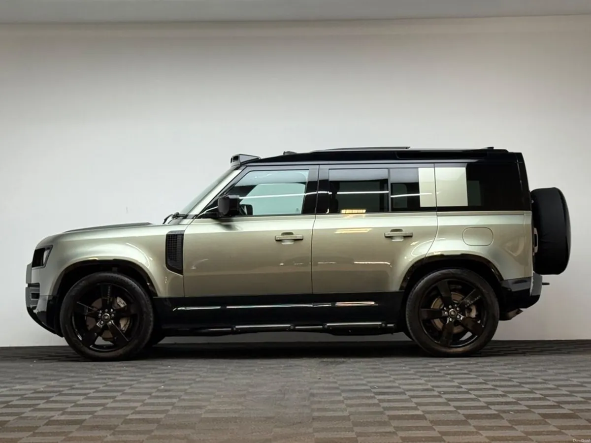 Land Rover Defender HSE X-DYNAMIC - Image 4