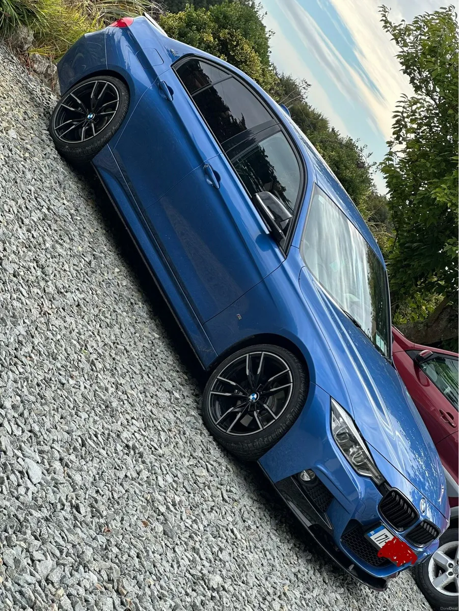 Car - Image 1