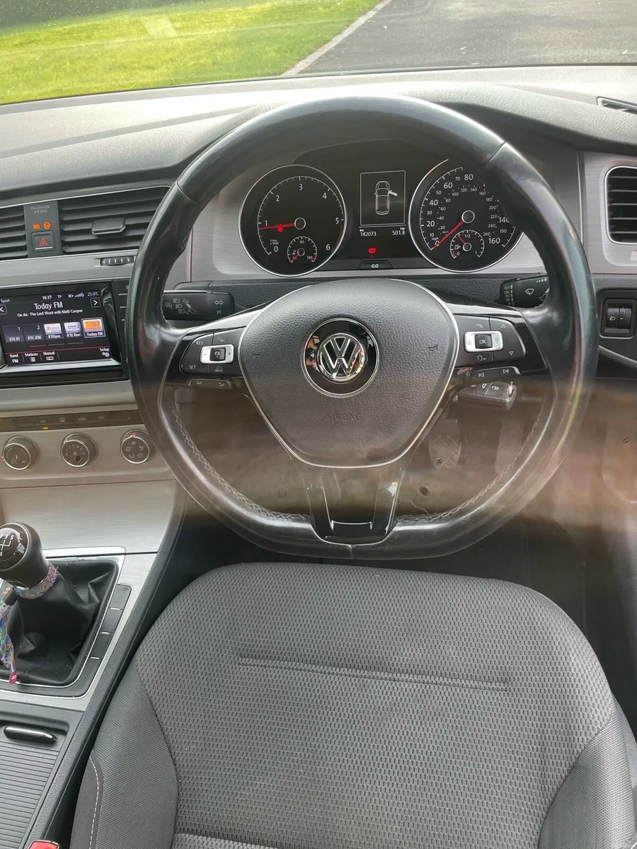 Volkswagen Golf 2014 - Image 5
