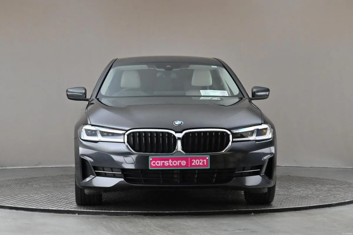 BMW 5-Series 530E SE PHEV - Image 2